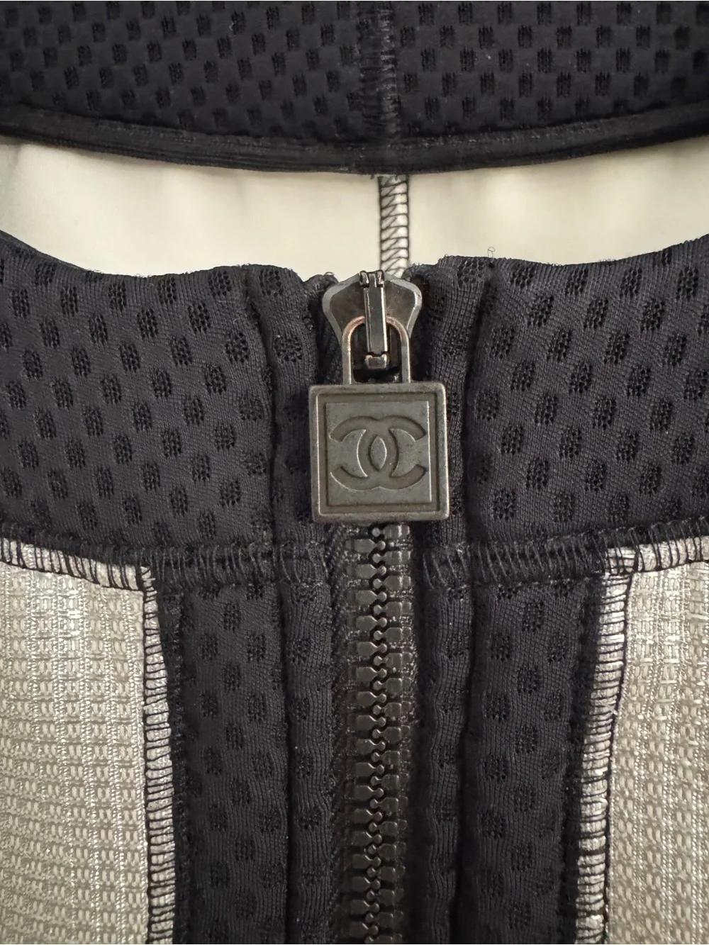 Chanel 07P Silver Metallic Black Cropped Zip Jacket - Mesh Trim Jacket